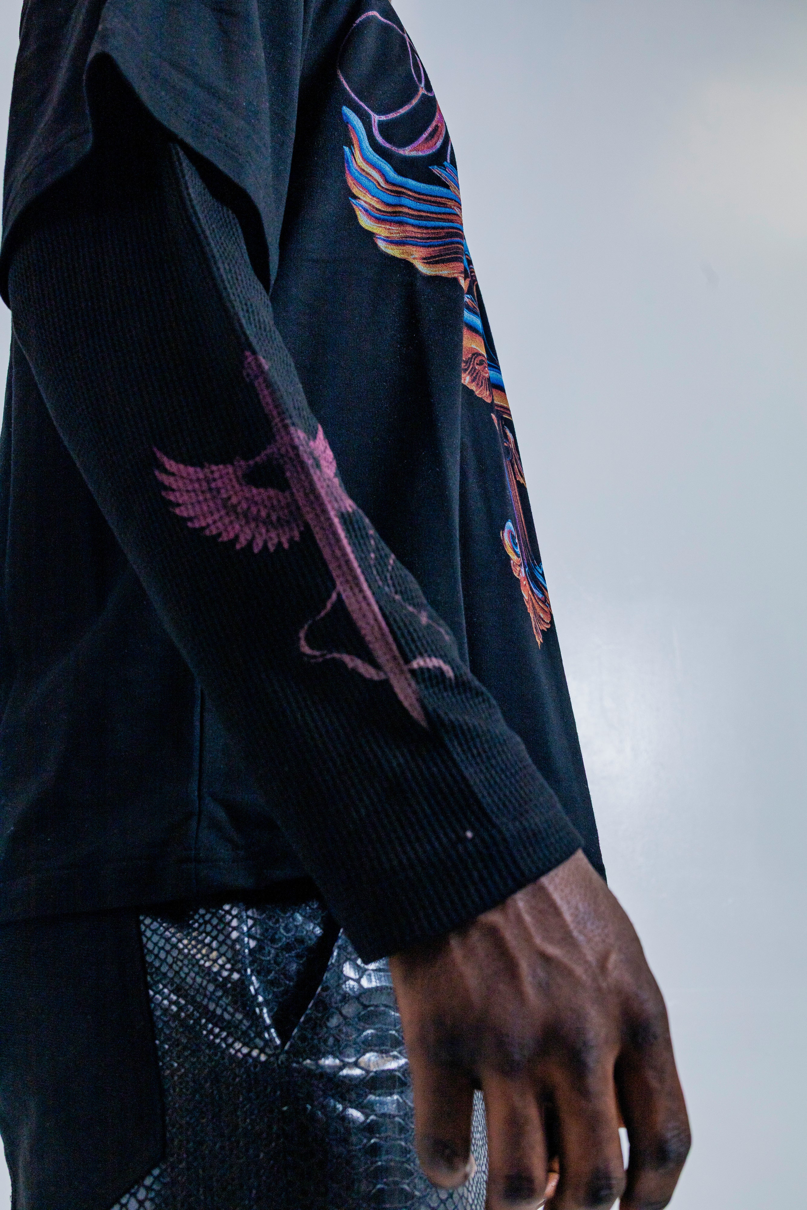 Dynasty Longsleeve Eternal Cross