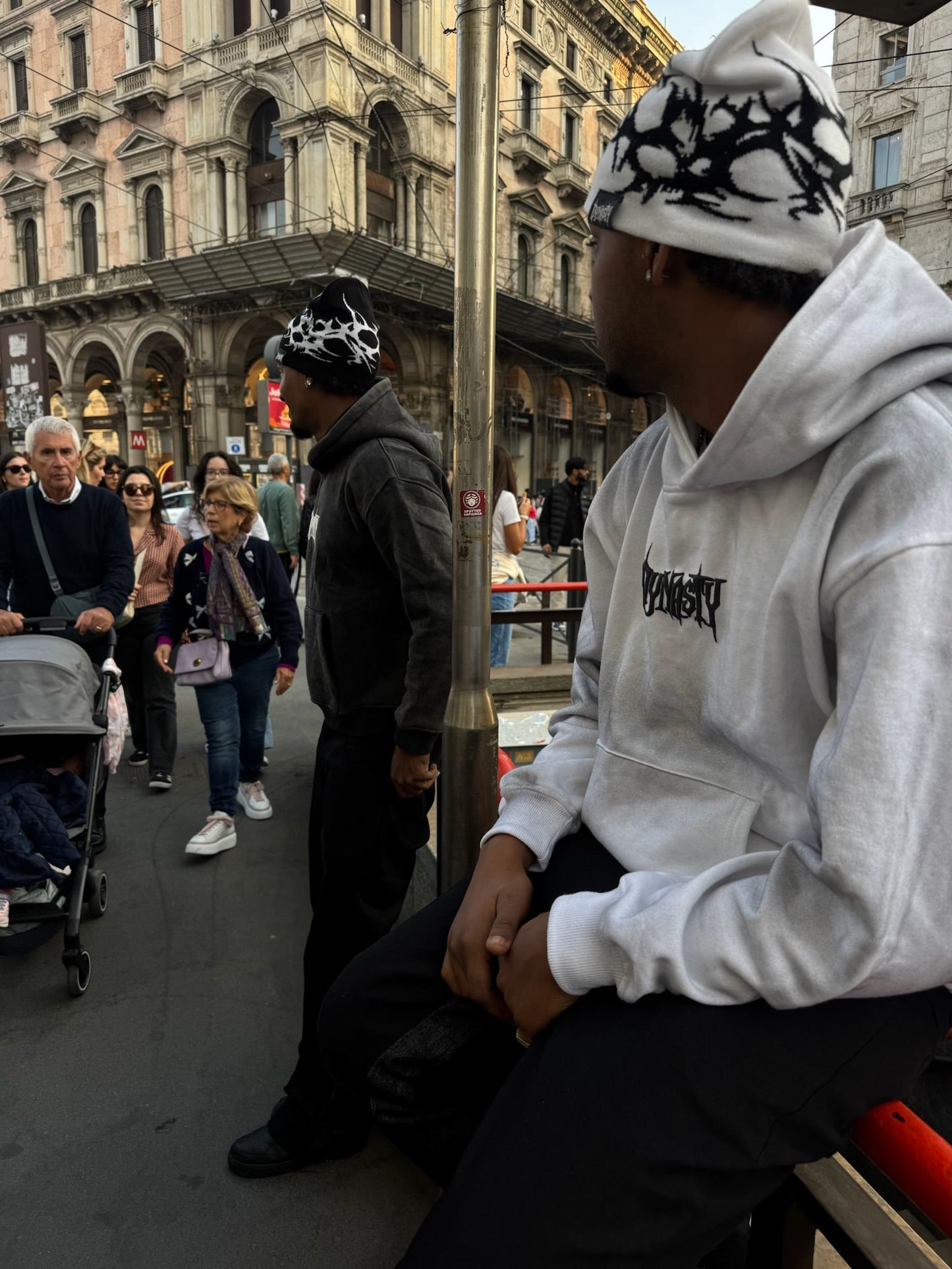 Dirty Dye Hoodie Off-White | Unisex